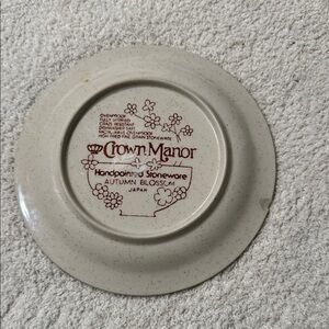 Crown Manor Autumn Blossom Stoneware Plate